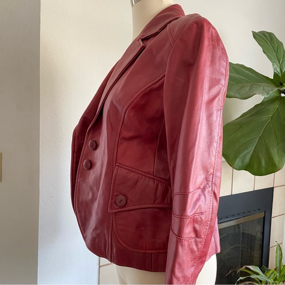 Vintage Guess leather jacket - Picture 3 of 4